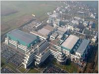 2000 Dresden AMD microchip production plant